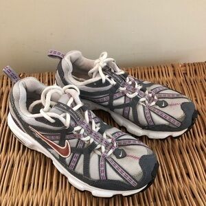 Nike ACG Air Alvord 4 trail running shoe. Women’s size 7.5.